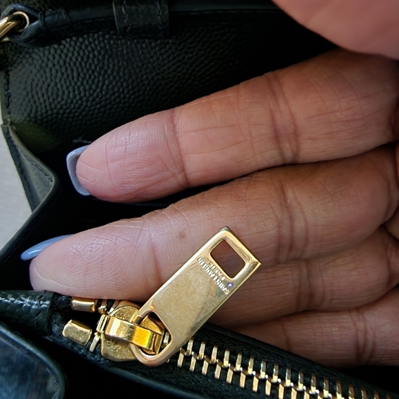 ‼️SOLD‼️YSL Cassandra Wallet on Chain - Picture 7 of 10